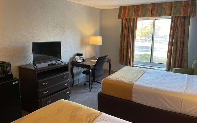 photo 5 of SureStay Plus Hotel by Best Western Durham Medical Center