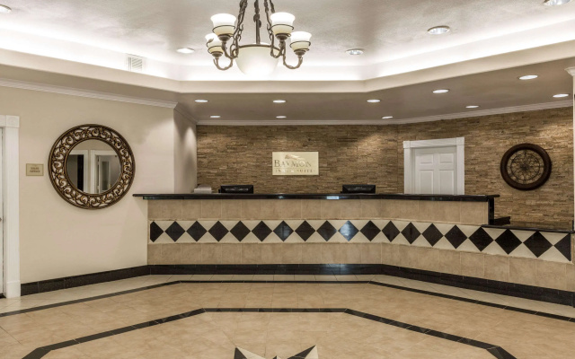 photo 2 of Baymont Inn & Suites Peoria