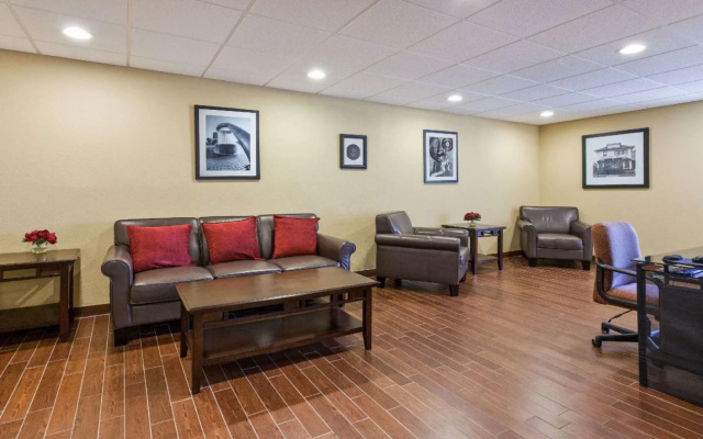 photo 2 of A Victory Hotel & Suites