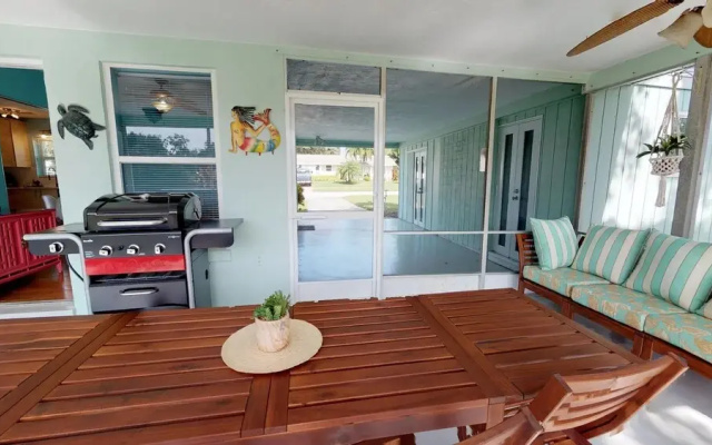 photo 3 of Bayou Bungalow