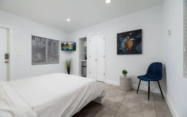 photo 5 of Bayshore Breeze 2 - Fort Lauderdale Beach