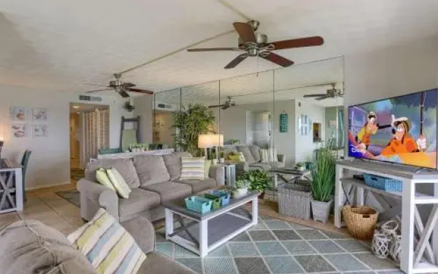 photo 2 of Bayshore Yacht & Tennis Club Luxury Condominiums