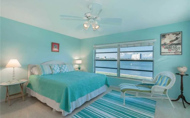 photo 4 of Bayside 294 - Three Bedroom Condo