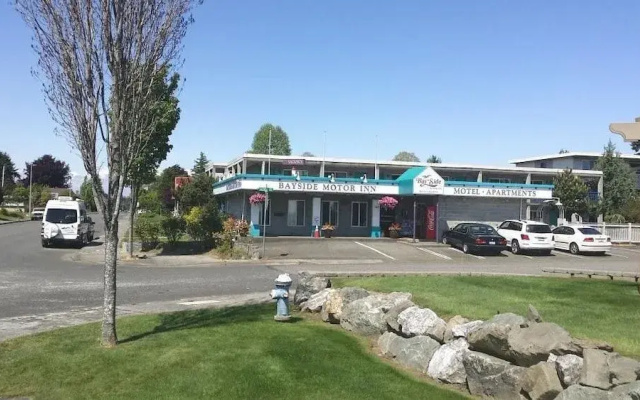photo 5 of Bayside Motor Inn