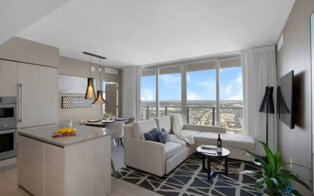 photo 2 of Bayview Luxury: 3BR Pools Oceanfront Amenities