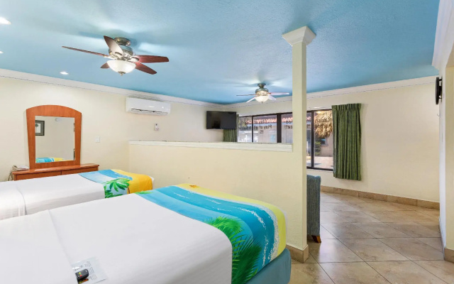 photo 3 of Bayview Plaza Waterfront Resort