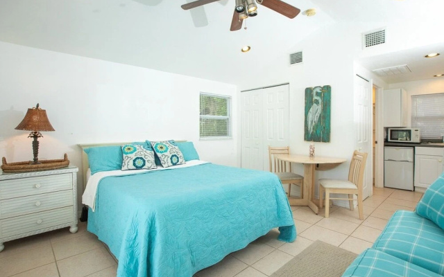 photo 2 of Baywatch Cabana Pet Friendly With Dock On Captiva Studio Bedroom Cottage