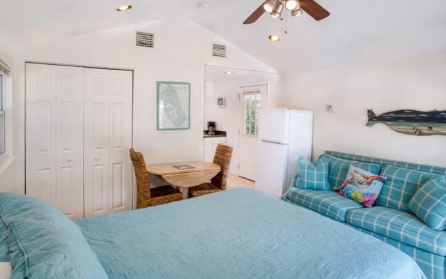 photo 3 of Baywatch Cabana