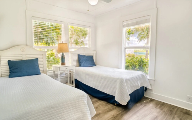 photo 5 of Baywatch Cottage