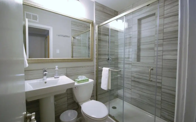 photo 5 of B1bg Quiet Condo Perfect for Travel Nurses