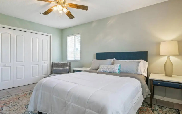 photo 4 of Beach Bungalow 700