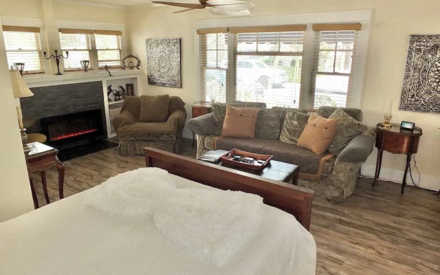 photo 3 of Beach Bungalow-lb
