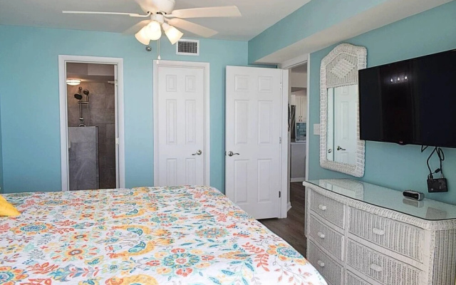photo 5 of Beach Club Ii 4a 4 Bedroom Condo by RedAwning