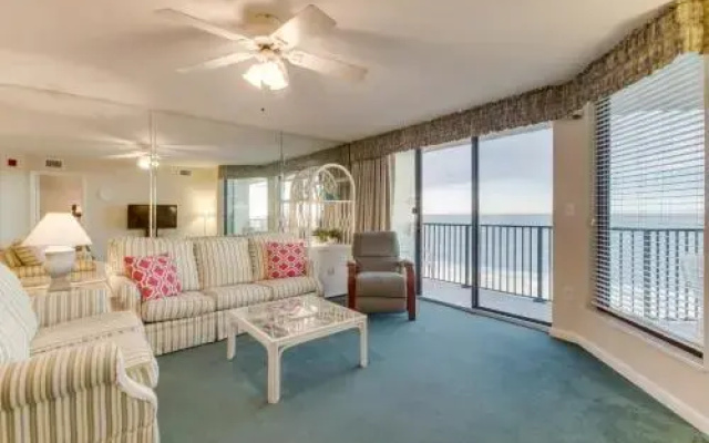 photo 4 of Beach Club III - 6B by RedAwning