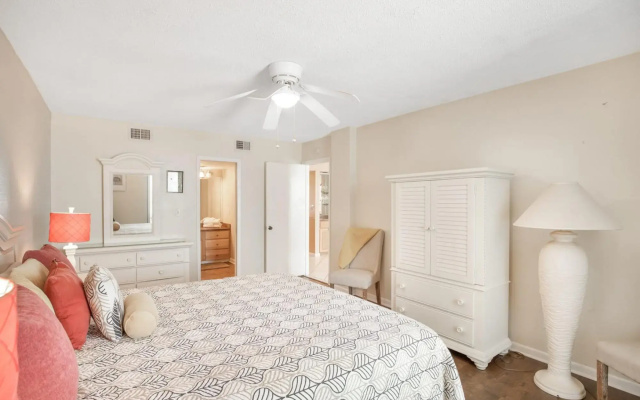 photo 4 of Beach Condo Destination in Orange Beach With Pool Gazebo and White Sands