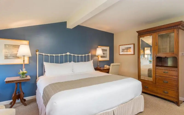 photo 4 of The Beach House Inn