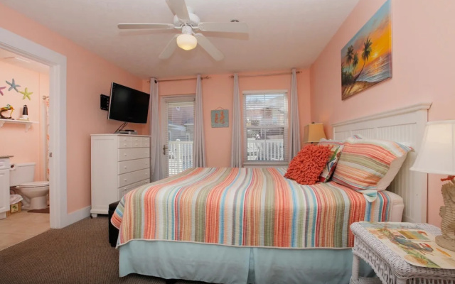 photo 4 of Beach House - Casa del Mar by Panhandle Getaways