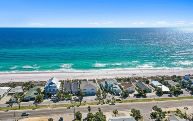 photo 2 of Beach House - Family Tides by PHG