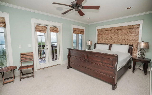 photo 4 of Beach House - Glory Daze by Panhandle Getaways