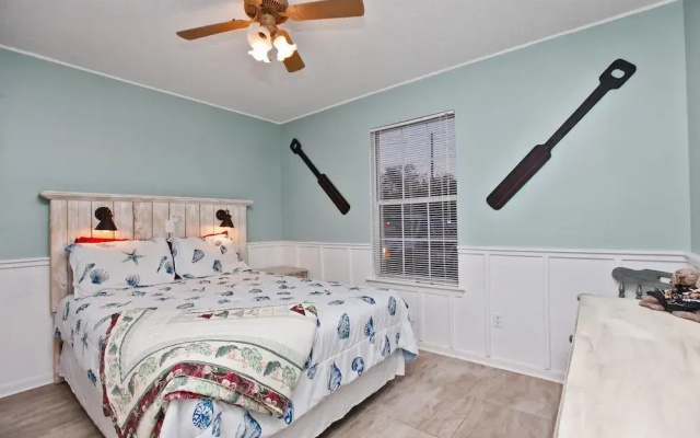 photo 2 of Beach House - Great Escape by Panhandle Getaways