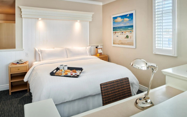 photo 3 of Beach House Hotel at Hermosa Beach