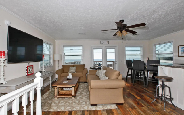 photo 5 of Beach House in Panama City Beach by Panhandle Getaways