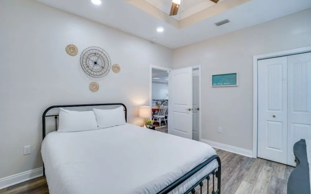 photo 2 of Beach House - Noah's Landing By Panhandle Getaways