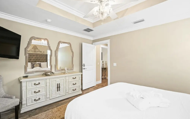 photo 4 of Beach House - Paradise on Palm By PHG