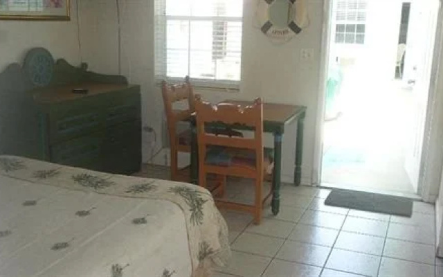 photo 5 of Hollywood Beach Inn