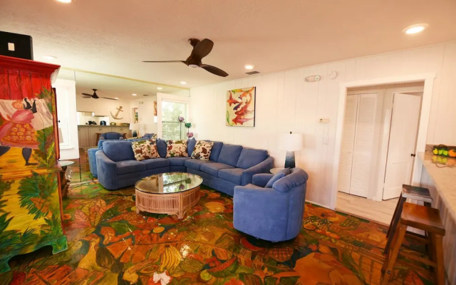 photo 5 of Beach Life At The Pointe Apartment 2