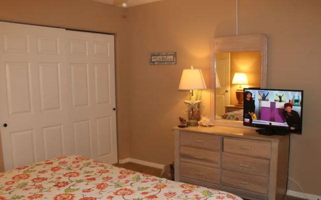 photo 5 of Beach Palms 404 Apartment