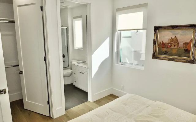 photo 5 of Beach Paradise Stunning 3-story in Long Beach!