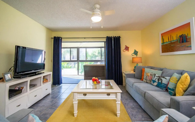 photo 2 of Beach Potato - 3404 Gulf Dr 5