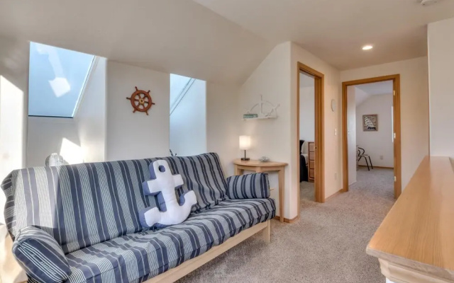 photo 4 of Ocean Views and Game Room - Cozy Family Retreat
