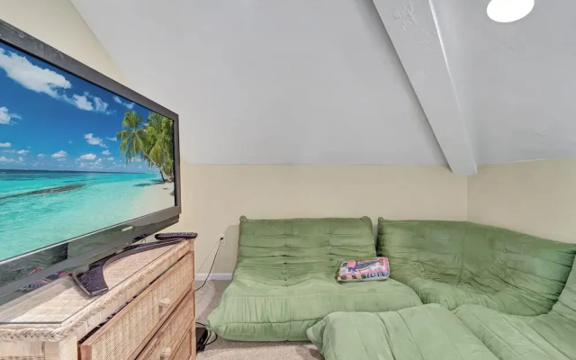 photo 5 of Beach Villa Three Bedroom 3 Villa by Redawning