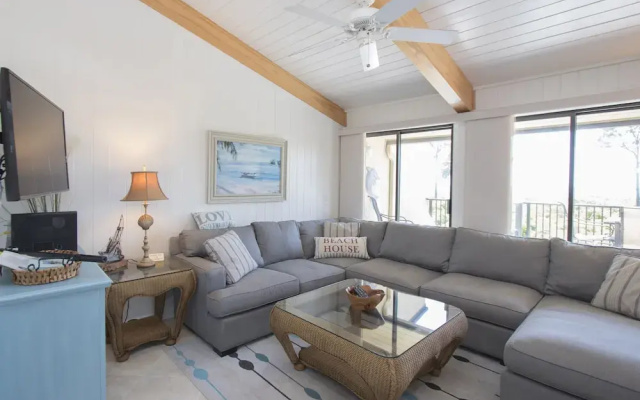 photo 2 of Beach Villas #WBV003