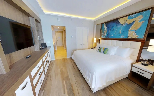 photo 2 of Beachfront Condo in Central Beach