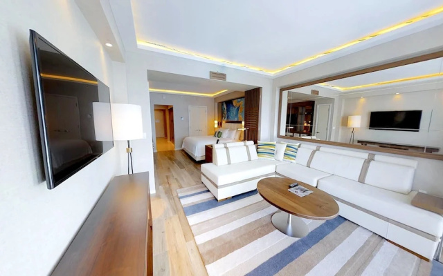photo 4 of Beachfront Condo in Central Beach