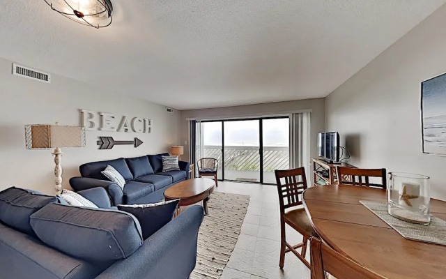 photo 4 of Beachfront W/ Pool: 1 Block To Main Street 3 Bedroom Condo