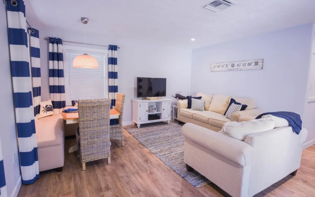 photo 4 of Beachside Bungalow