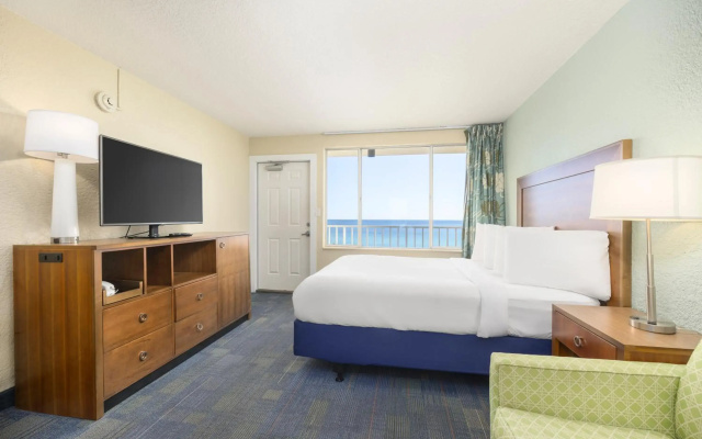 photo 3 of Beachside Resort Panama City Beach