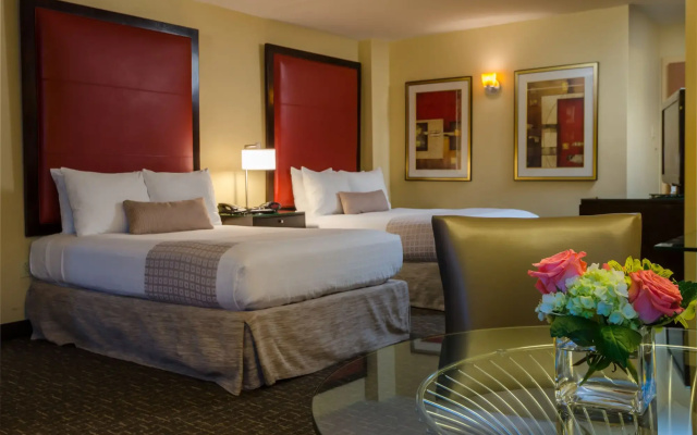 photo 4 of Beacon Hotel & Corporate Quarters