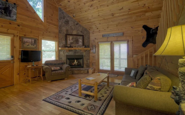 photo 5 of Bear Ridge Hideaway