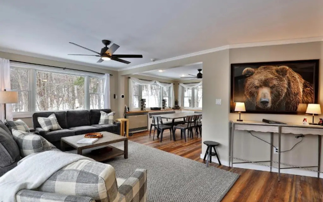 photo 3 of Bear Run House
