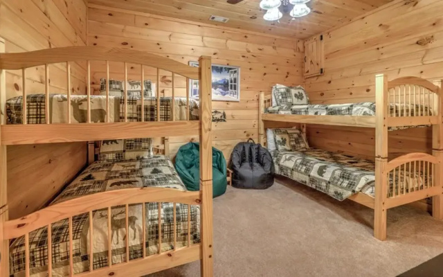 photo 4 of Bearfoot Retreat by Escape to Blue Ridge