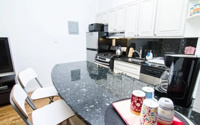 photo 5 of Beautiful 1 Br on Gramercy