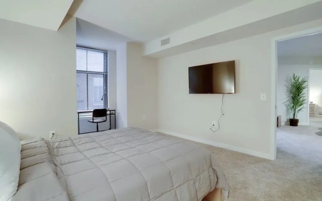 photo 4 of Walkable Alexandria Apts