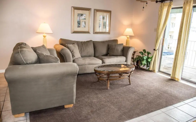photo 2 of Beautiful 3 Bedroom BEACHFRONT Condo (F3) - Sleeps 10