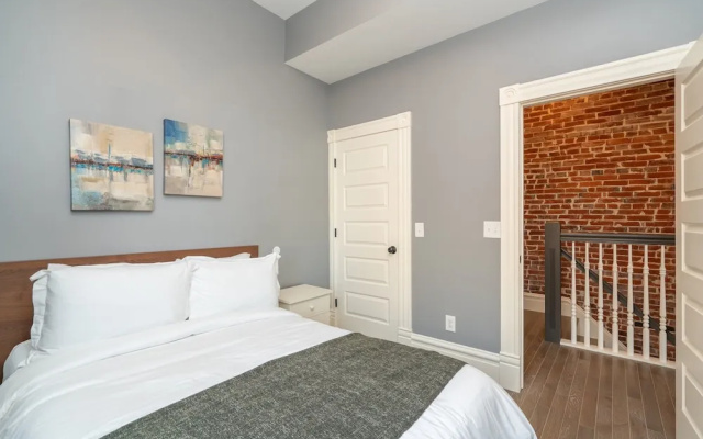 photo 2 of Parkside Comfort | JZ Vacation Rentals