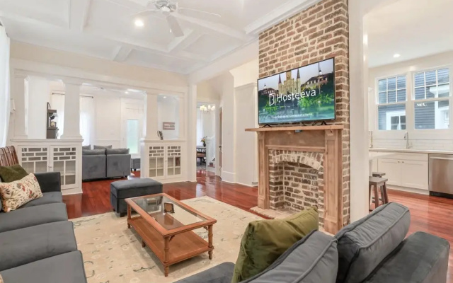 photo 3 of Beautiful 5BR House